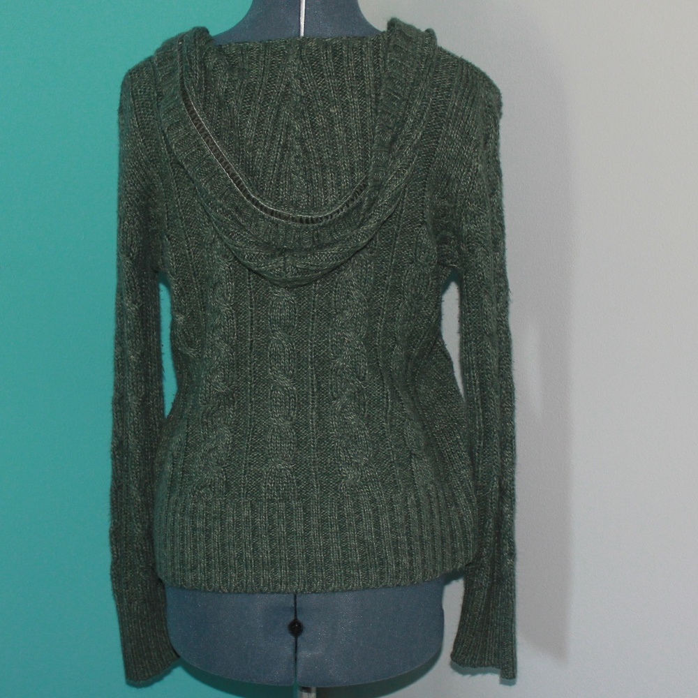Dark Green Acrylic Button Sweater - Picture 5 of 7